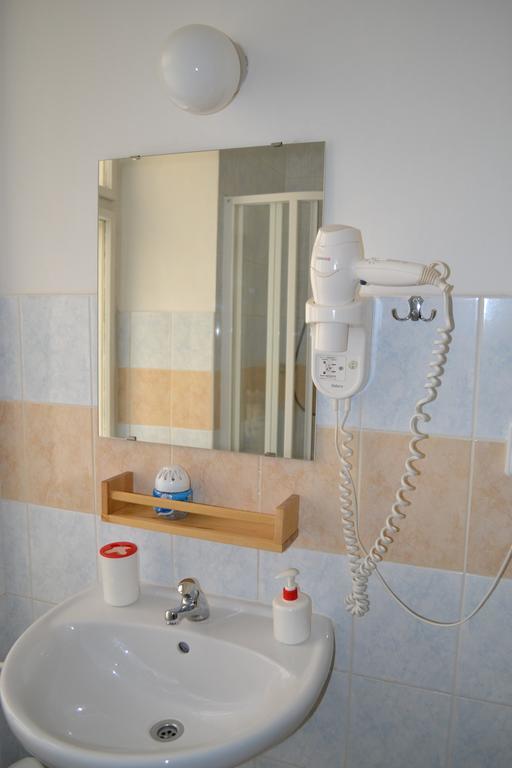 Hostel Advantage Praha Eksteriør bilde