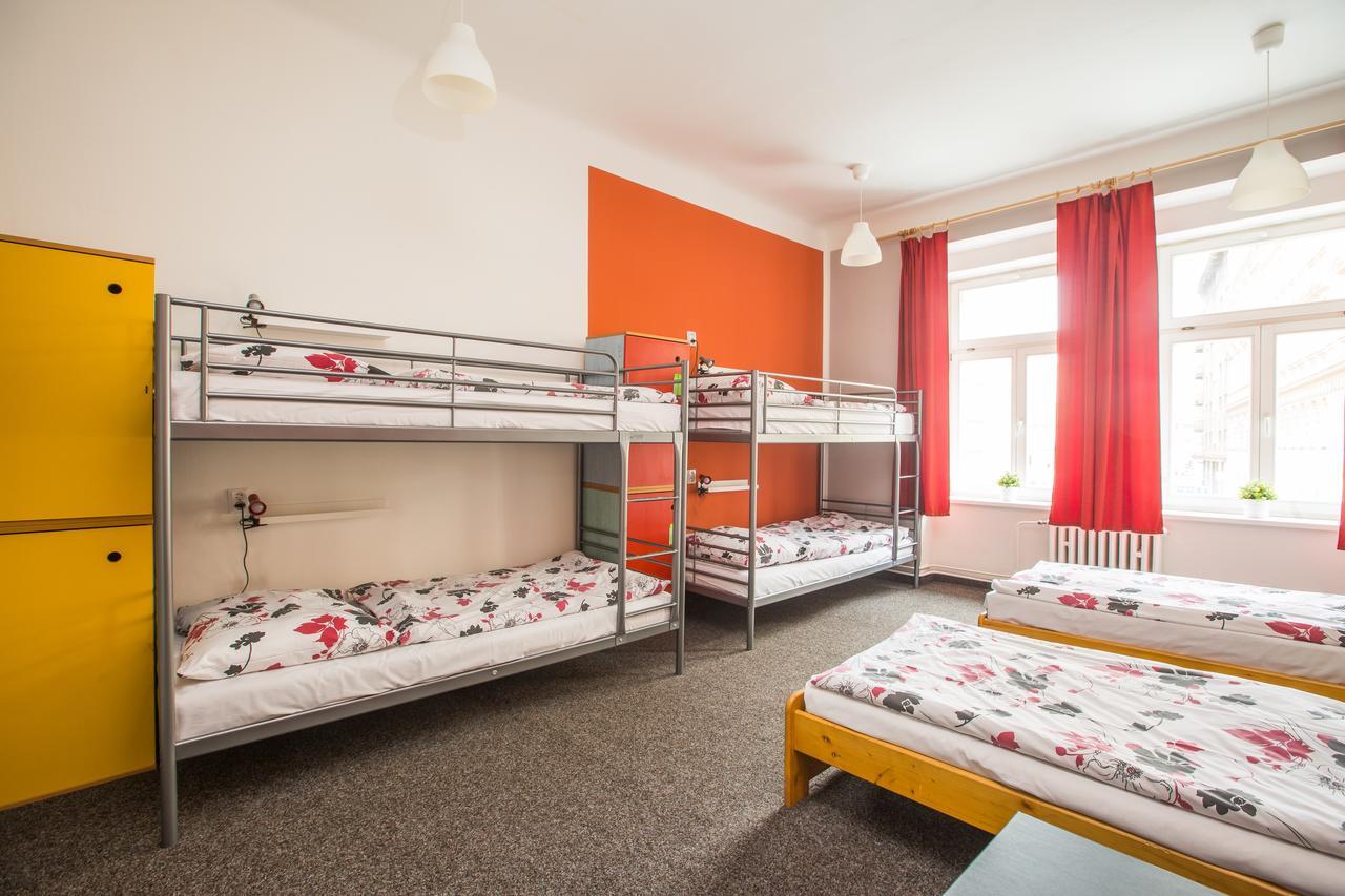 Hostel Advantage Praha Eksteriør bilde